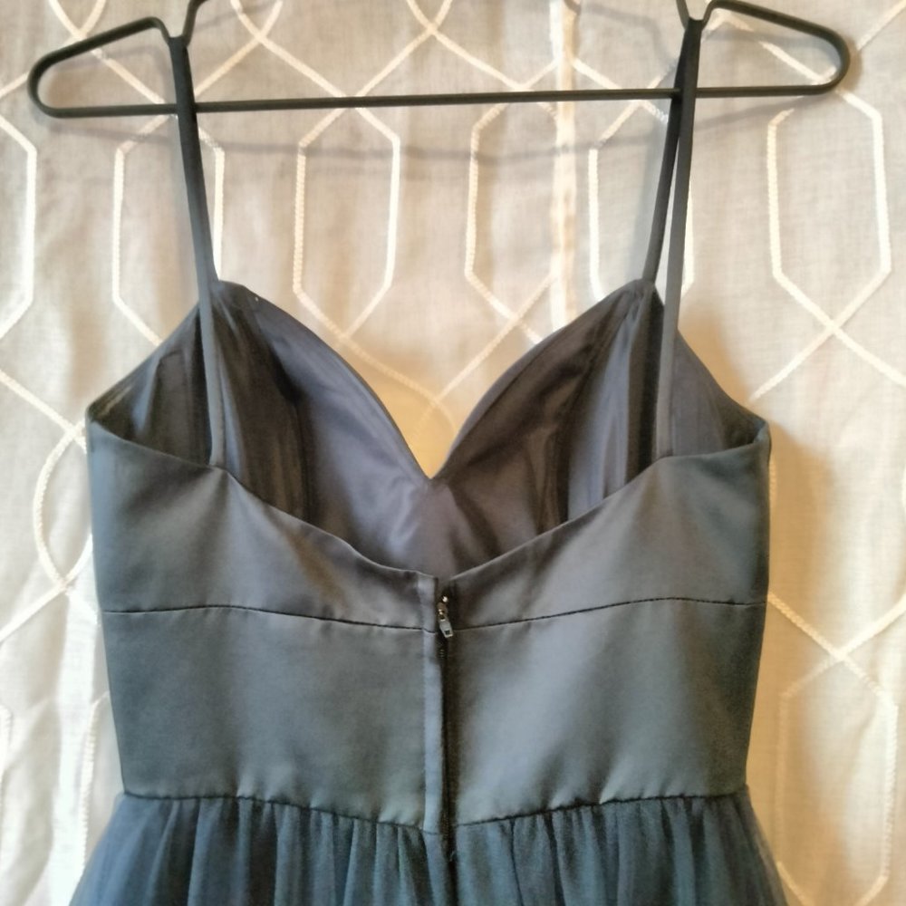 Mori Lee Gown formal tulle in blue navy . Size 4 - Picture 12 of 13